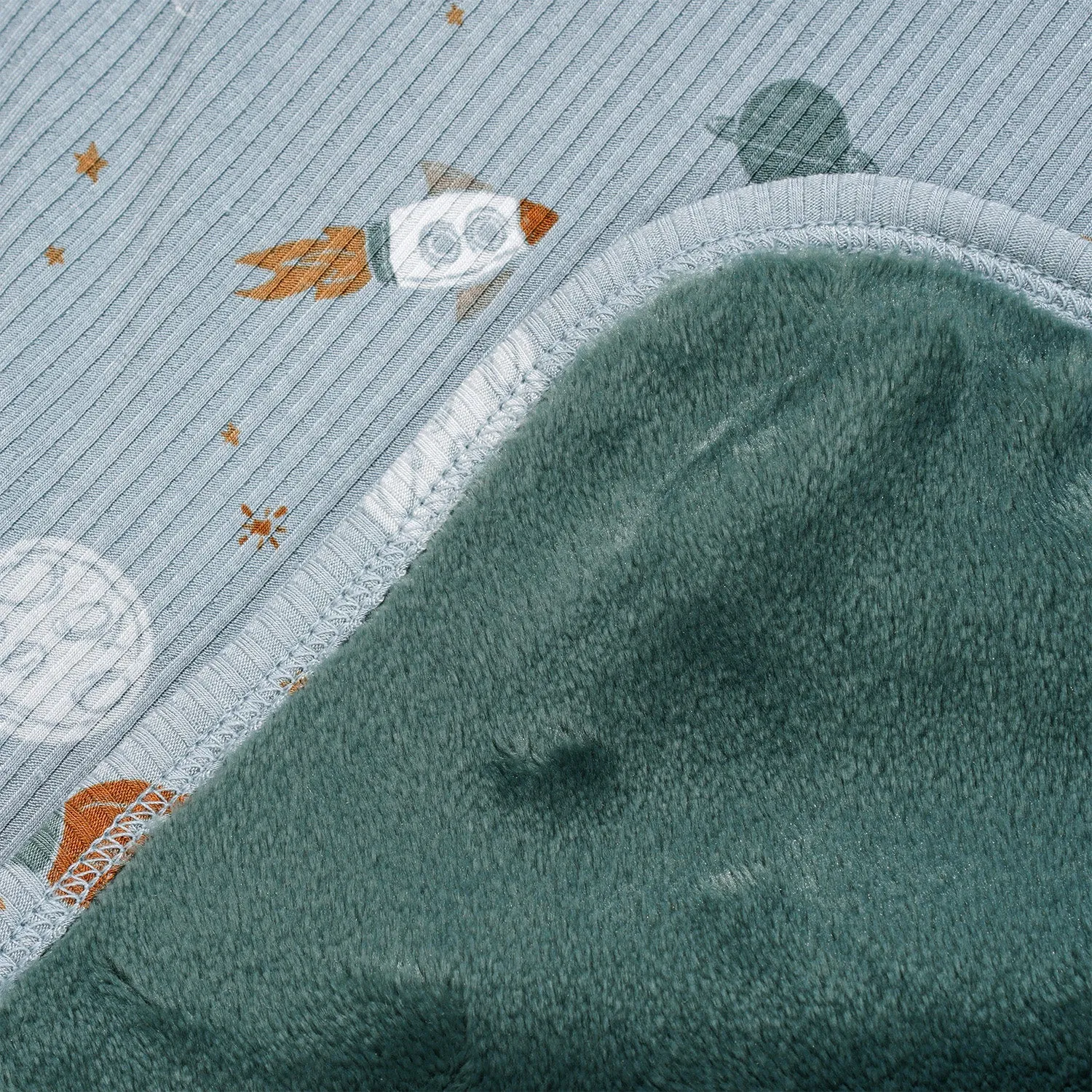 Space Explorers Small Ribbed Youth Blanket
