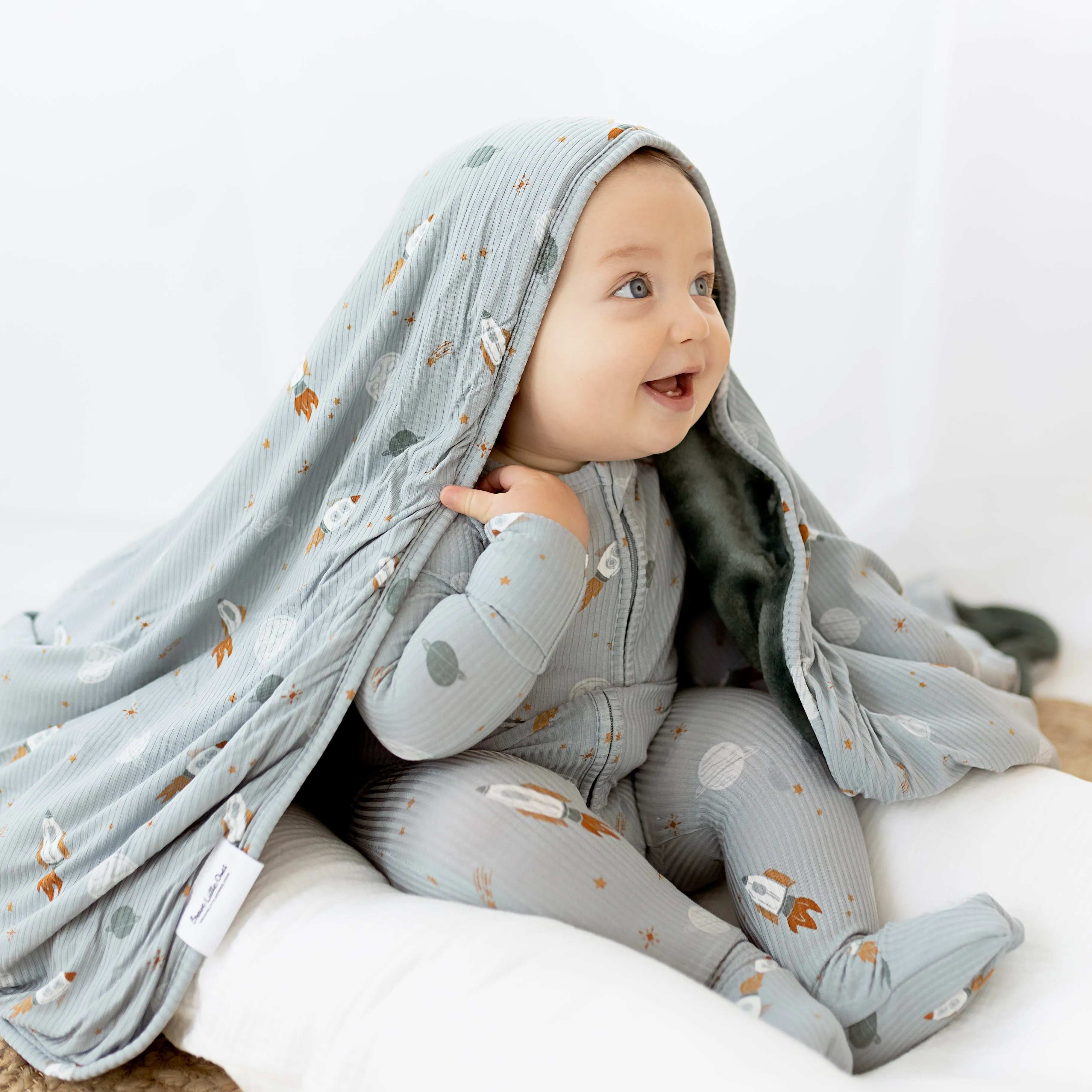 Space Explorers Small Ribbed Youth Blanket